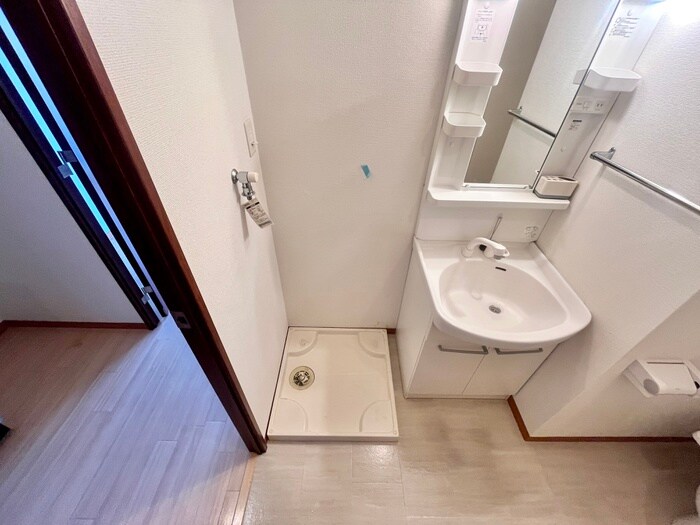 物件内観写真22　(洗濯機置場)