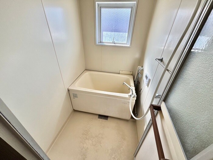 物件内観写真10　(バス／シャワールーム等)