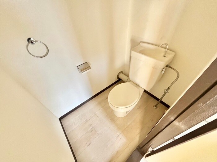 物件内観写真12　(トイレ)