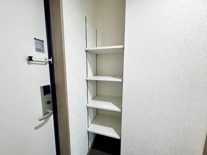 物件内観写真19　(靴箱)
