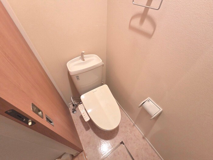 物件内観写真11　(トイレ)