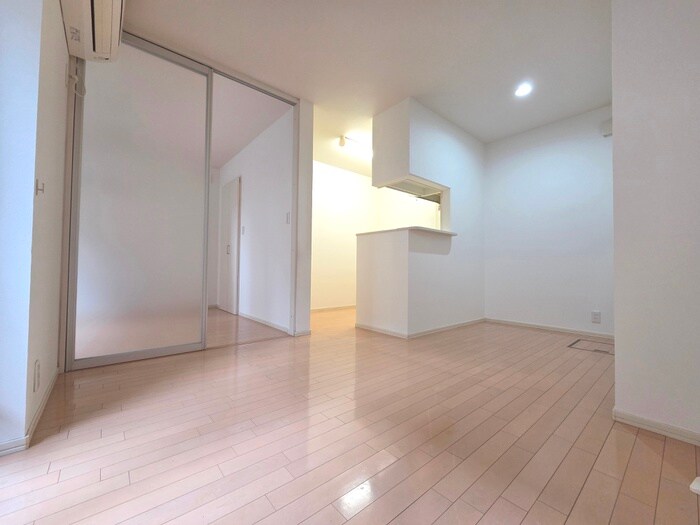 物件内観写真12　(居室)