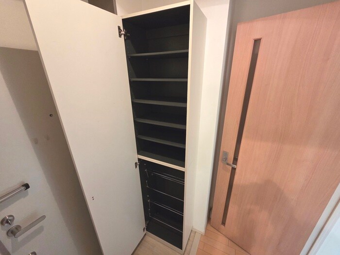 物件内観写真17　(靴箱)