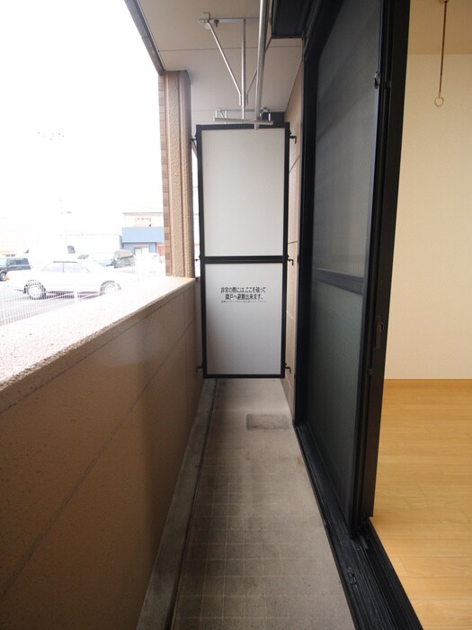 物件内観写真16　(ベランダ・バルコニー)