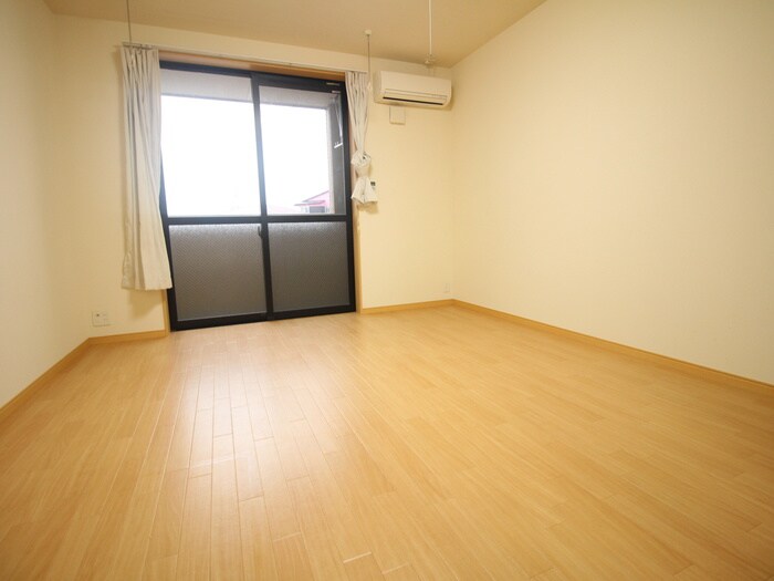 物件内観写真21　(居室)