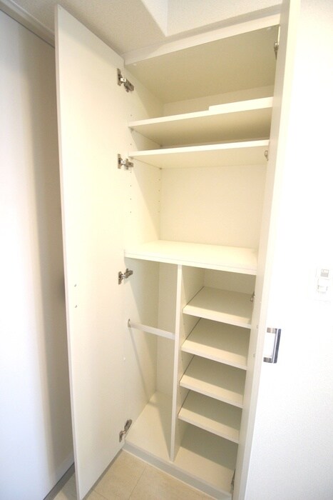 物件内観写真14　(靴箱)