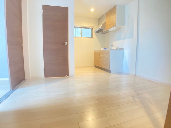 物件内観写真7　(居室)