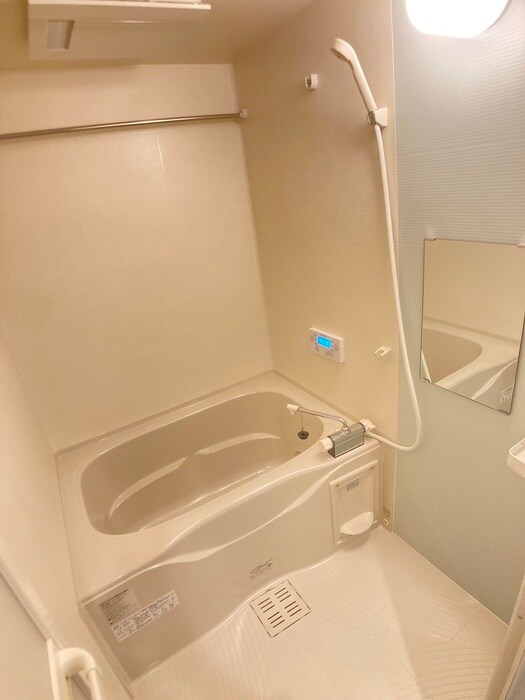 物件内観写真13　(バス／シャワールーム等)