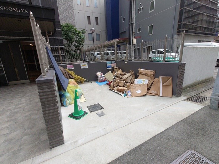 物件外観写真6　(建物設備)