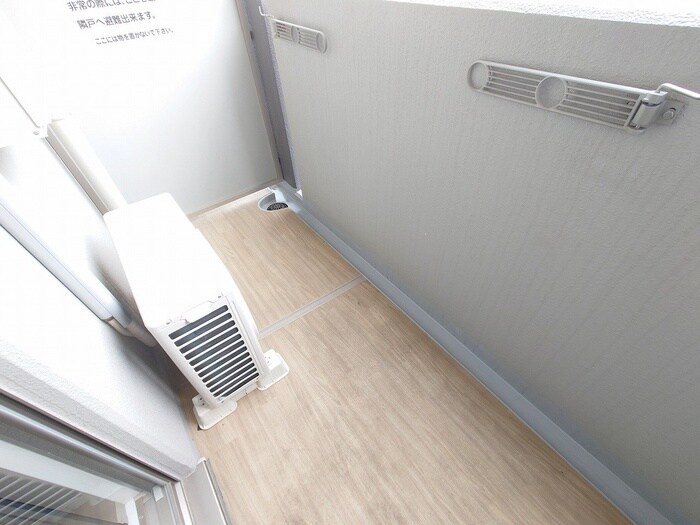 物件内観写真11　(ベランダ・バルコニー)