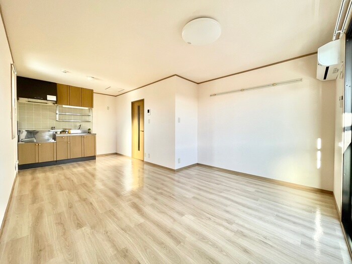 物件内観写真7　(居室)