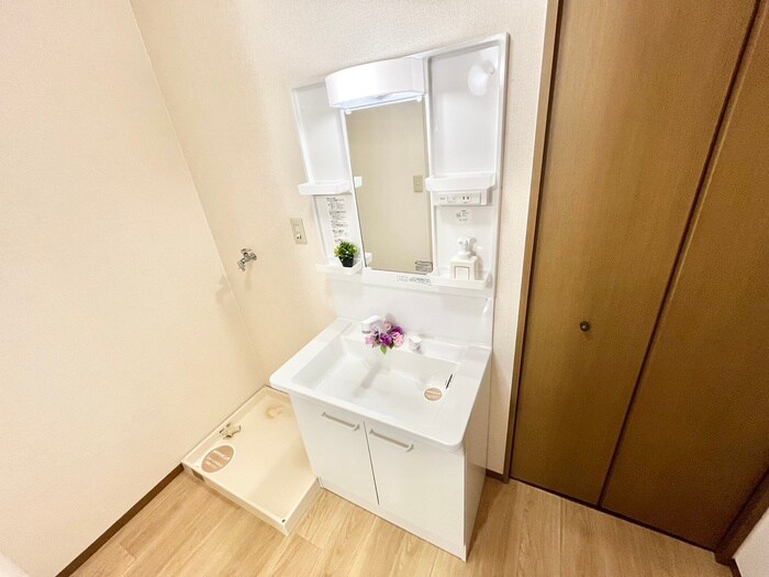 物件内観写真13　(洗面)