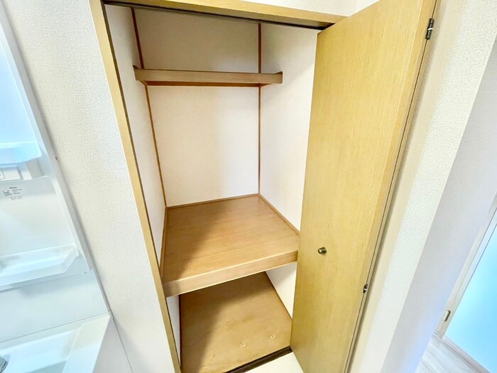 物件内観写真17　(収納)