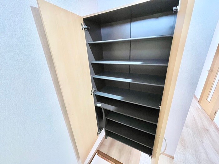 物件内観写真19　(靴箱)