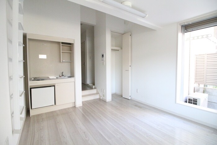 物件内観写真9　(居室)