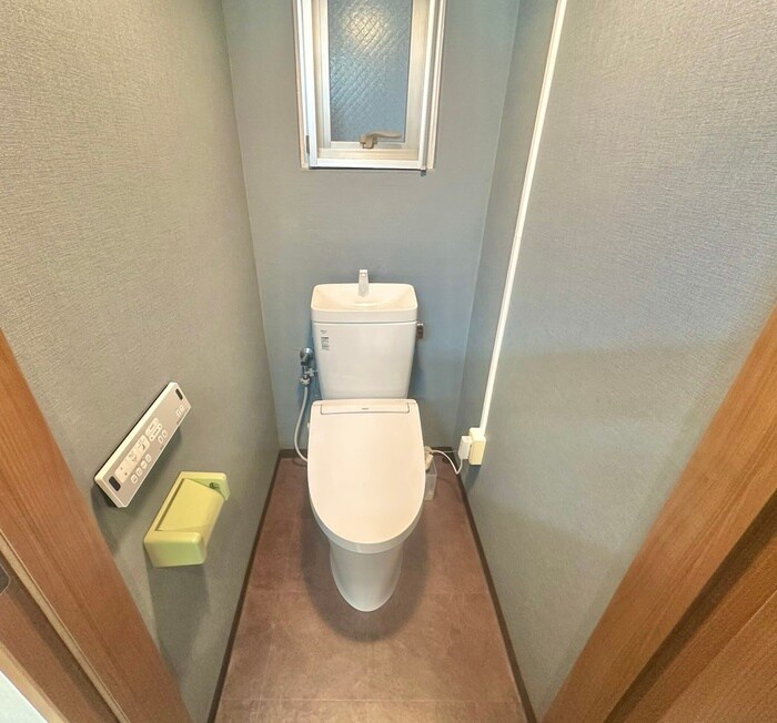 物件内観写真15　(トイレ)