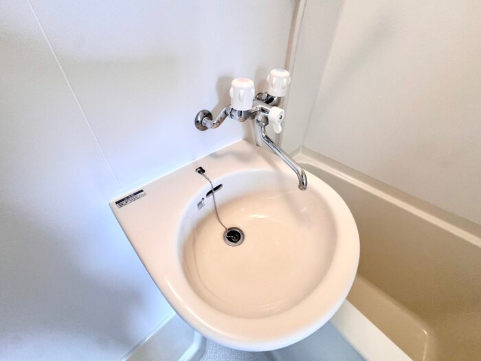 物件内観写真14　(洗面)