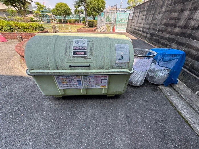 物件外観写真3　(建物設備)