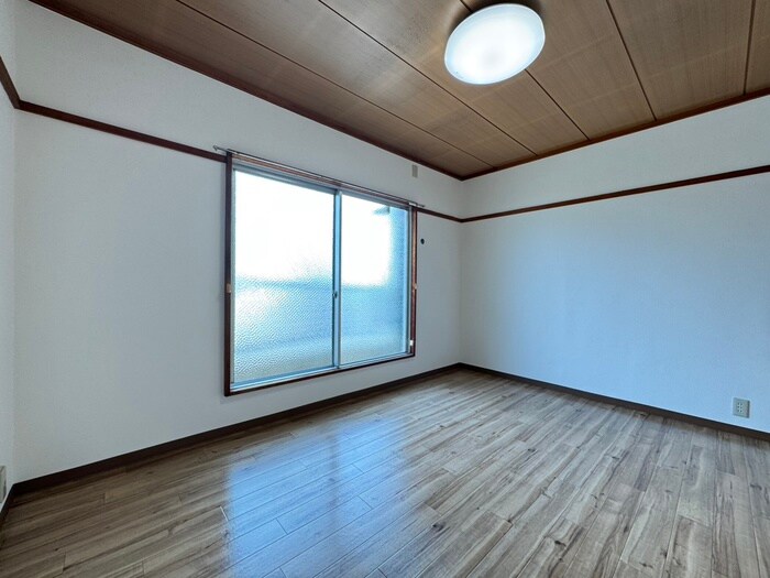 物件内観写真13　(居室)