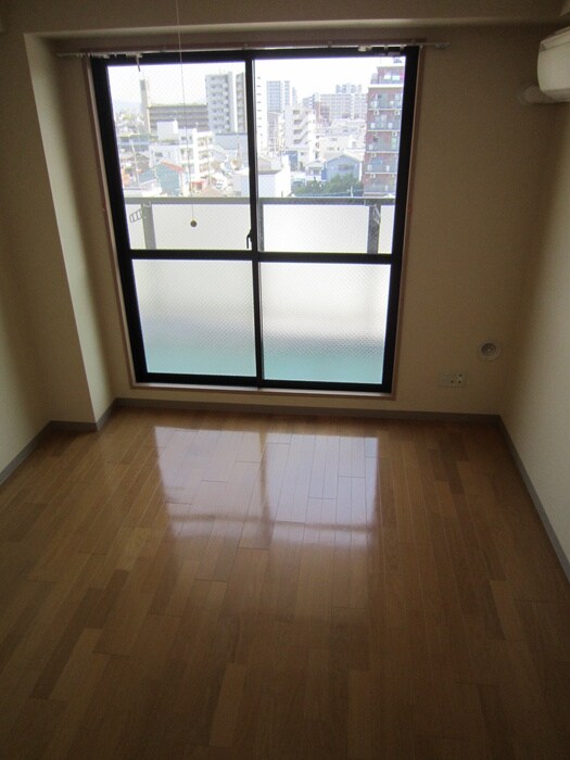 物件内観写真4　(居室)