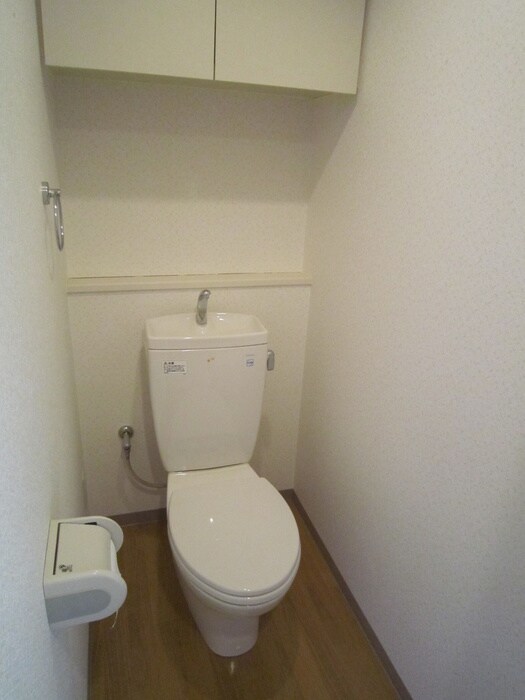 物件内観写真8　(トイレ)