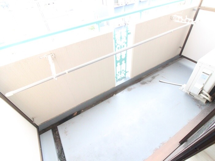 物件内観写真8　(ベランダ・バルコニー)