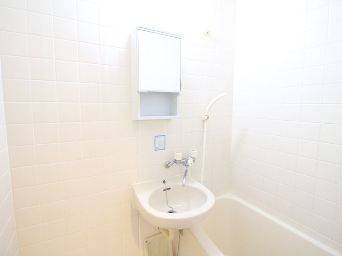 物件内観写真12　(洗面)