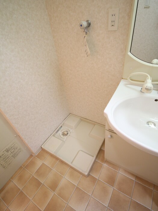 物件内観写真20　(廊下)