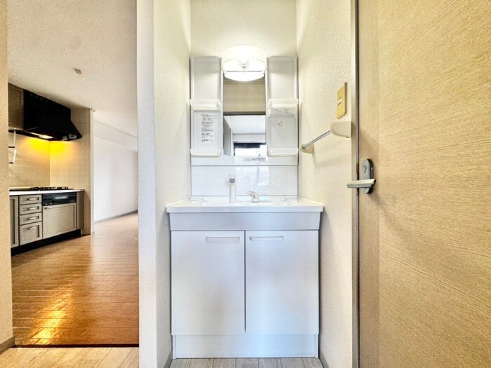 物件内観写真13　(洗面)