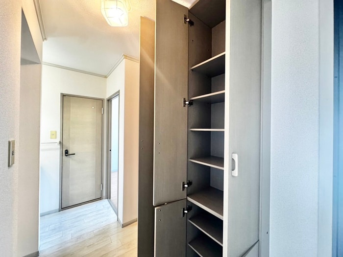 物件内観写真18　(靴箱)