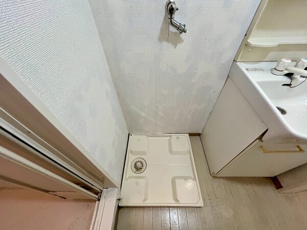 洗濯機置場
