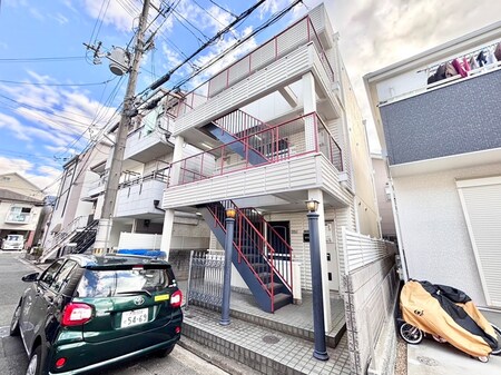 寝屋川第17マンション外観写真