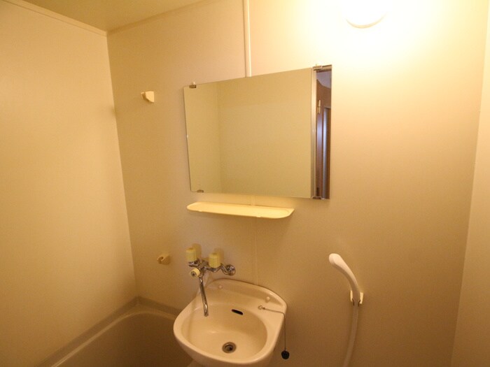 物件内観写真11　(洗面)