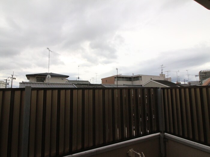 物件内観写真16　(室内からの展望)