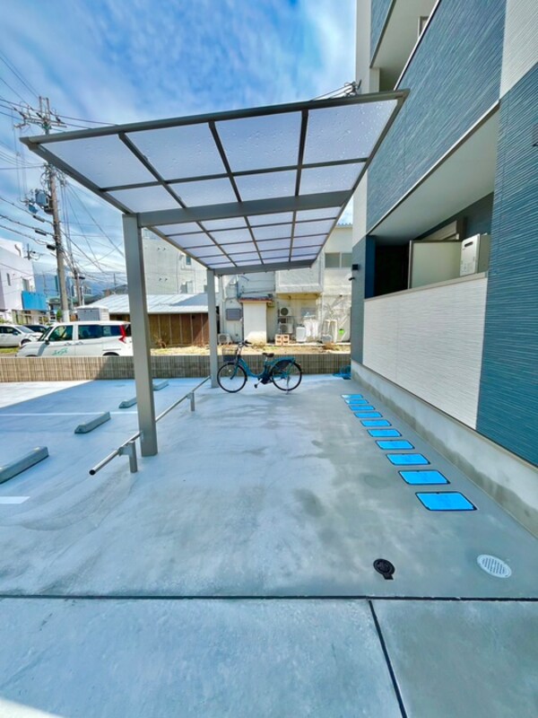 駐輪場