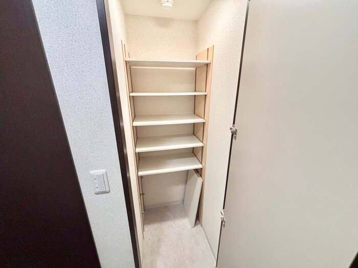物件内観写真16　(靴箱)
