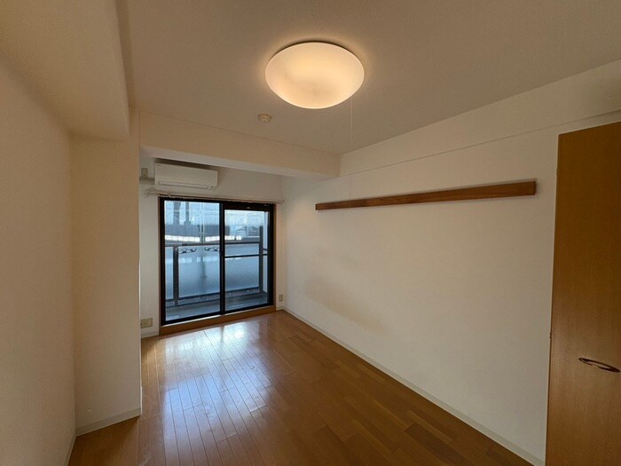 物件内観写真21　(居室)