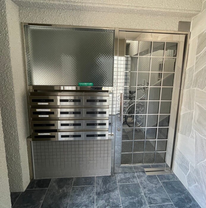 物件外観写真2　(建物設備)