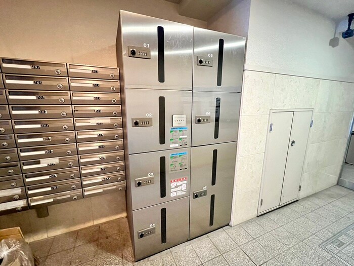 物件外観写真4　(建物設備)