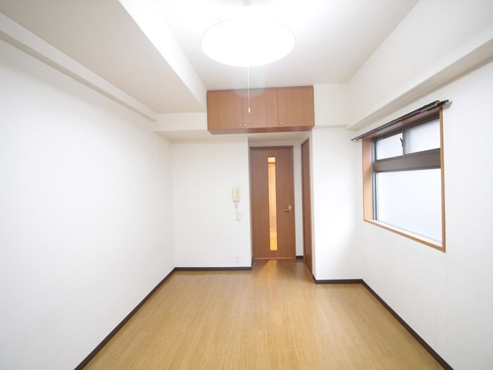 物件内観写真11　(居室)