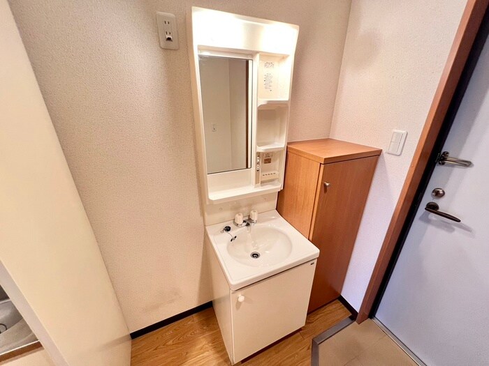 物件内観写真13　(洗面)