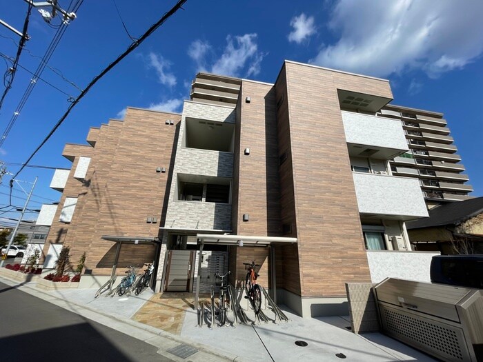 物件外観写真1　(外観写真)