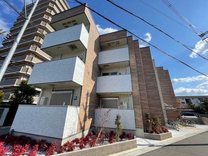 物件外観写真2　(外観写真)