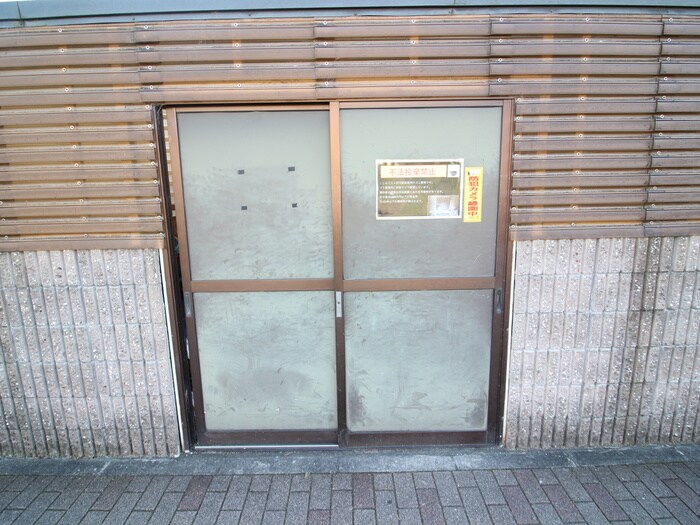 物件外観写真6　(建物設備)