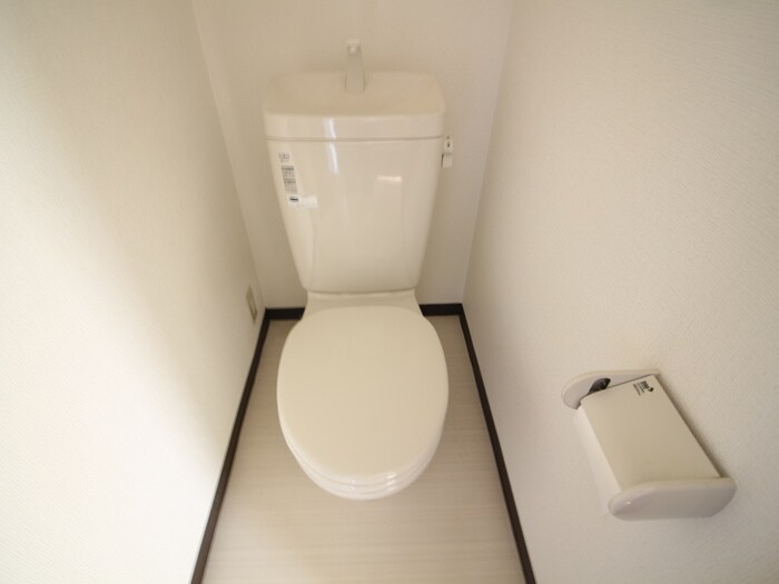 物件内観写真12　(トイレ)