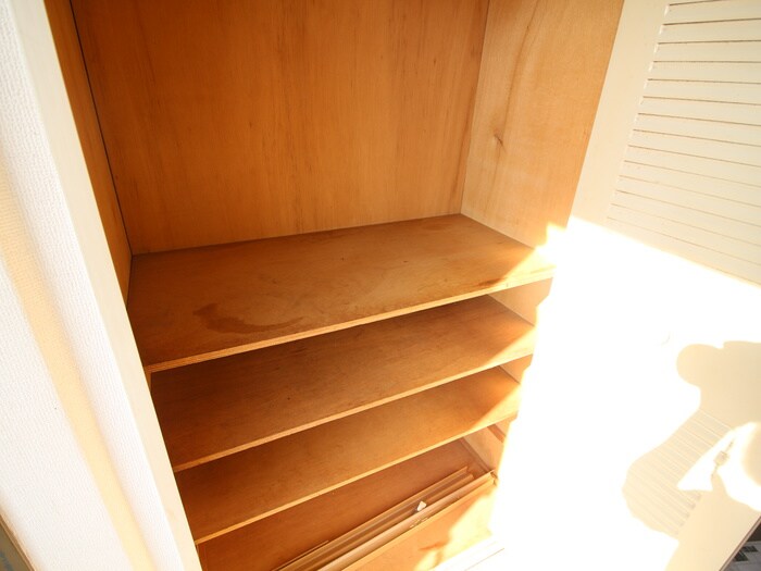 物件内観写真13　(靴箱)