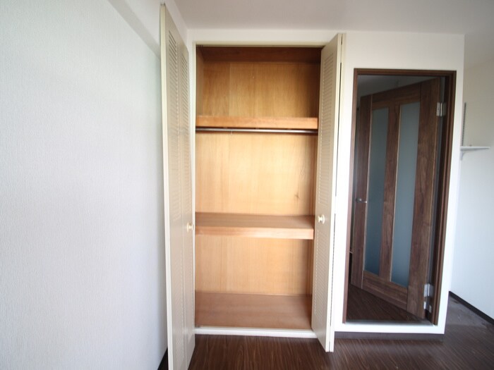 物件内観写真14　(収納)