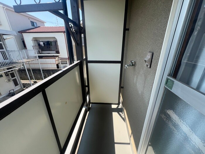 物件内観写真10　(洗濯機置場)