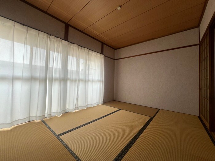 物件内観写真11　(居室)