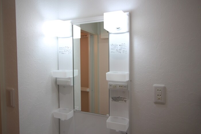 物件内観写真13　(洗面)